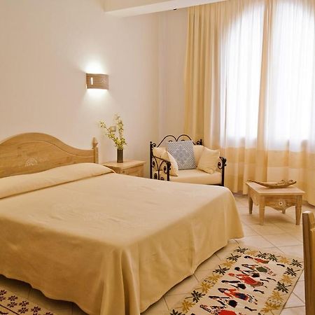 Hotel Libyssonis Порто Торес Стая снимка