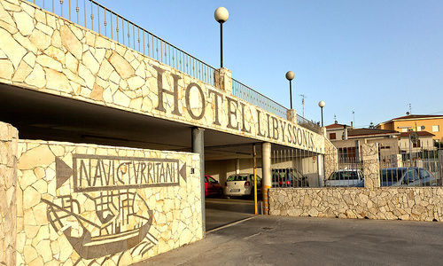 Hotel Libyssonis Порто Торес Екстериор снимка